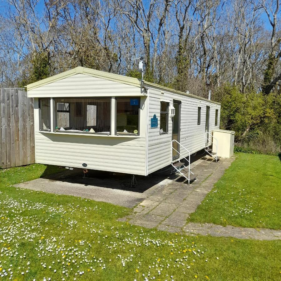 הוילה Yarborough View 1 Whitecliff Bay Bembridge Isle Of Wight מראה חיצוני תמונה