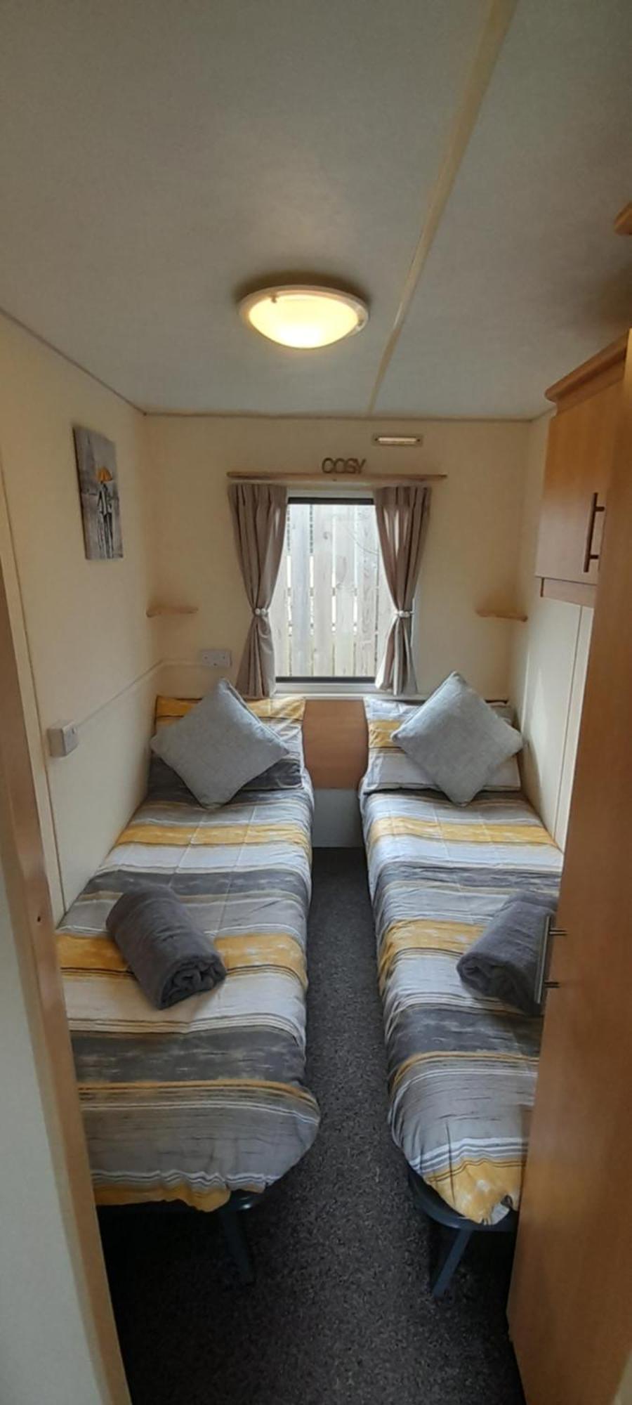 הוילה Yarborough View 1 Whitecliff Bay Bembridge Isle Of Wight מראה חיצוני תמונה